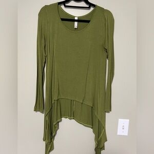 Lyss Loo Olive Green Asymmetrical Hem Top